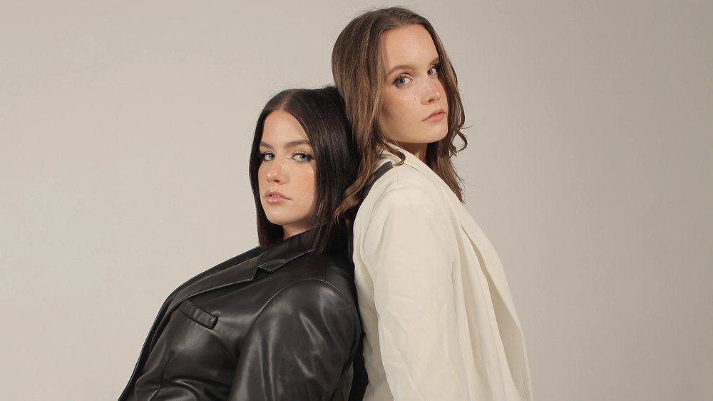 Alexa and Drew Freeman: Sis, Please in Cabaret