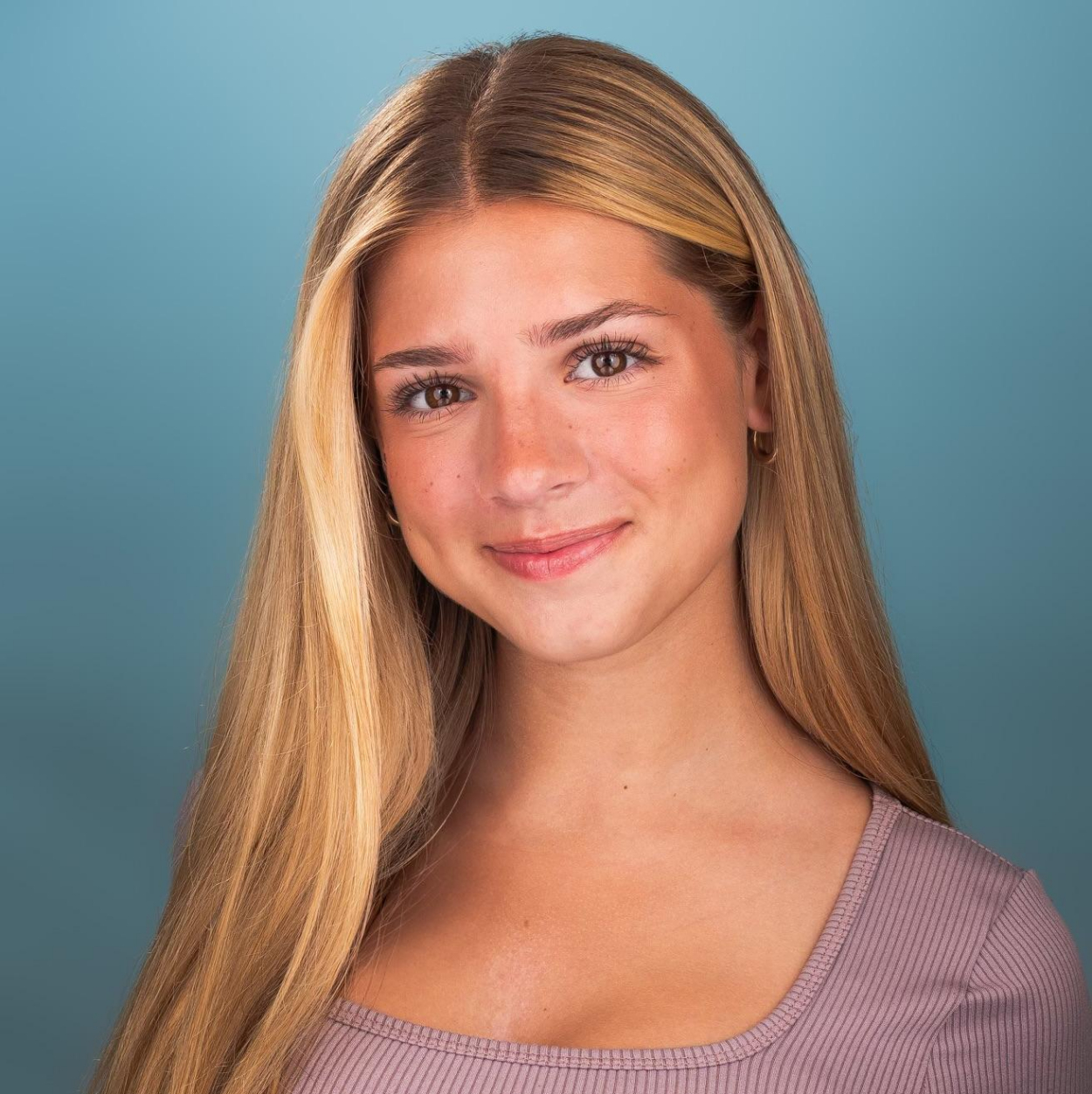 olivia-jansen-one-perfect-moment-broadwayworld-s-next-on-stage