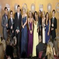 STAGE TUBE: GLEE Backstage at the SAG Awards Video