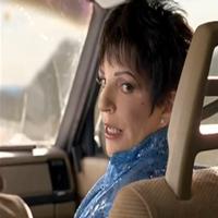 STAGE TUBE: Liza Minnelli and Aretha Franklin's Snickers Commercial - First Look! Video