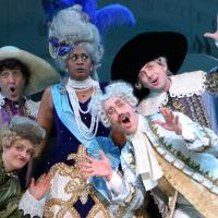 Goodman Theatre Extends ANIMAL CRACKERS Through 11/1