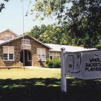 The Whole Backstage Theatre Announces Auditions For LEADING LADIES 10/22, 10/24