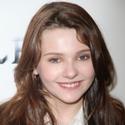 THE MIRACLE WORKER's Abigail Breslin Appears On LATE NIGHT & RACHAEL RAY Video