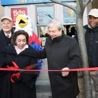 Borough President Marty Markowitz Cuts Ribbon At New Downtown BKLYN Info Center Video