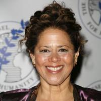 Anna Deavere Smith To Receive 2009 Moth Storytelling Award 11/17 Video