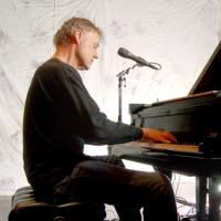 MotorCity Casino Hotel Proudly Announces Bruce Hornsby & The Noisemakers At Soundboar Video