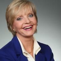 Florence Henderson Comes To The Rrazz Room With Her New Cabaret Act 10/20 Video