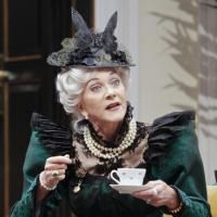 Photo Flash:THE IMPORTANCE OF BEING EARNEST At The Guthrie Video