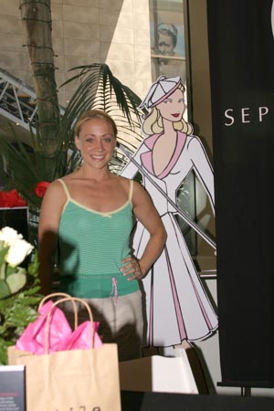 Photo Coverage: Wicked Makes Over Los Angeles at Sephora Image