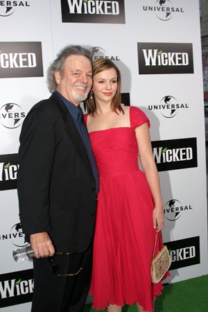 Photo Coverage: Wicked Flies In To Los Angeles Image
