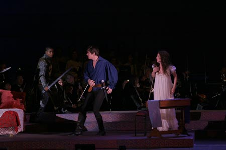 Photo Coverage: CAMELOT at the Hollywood Bowl - Act 2 Image
