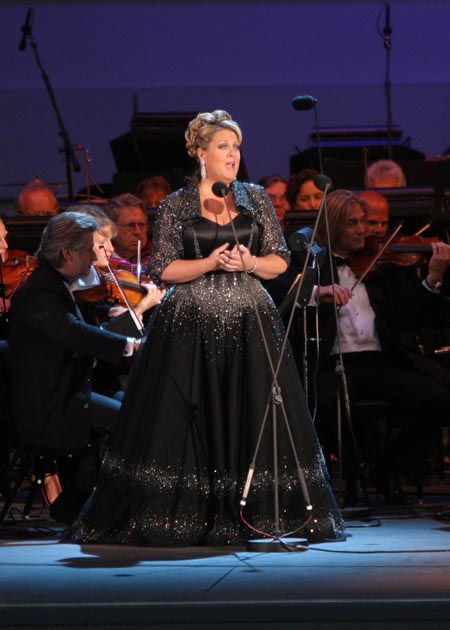 Photo Coverage: Great American Woman at the Hollywood Bowl Image