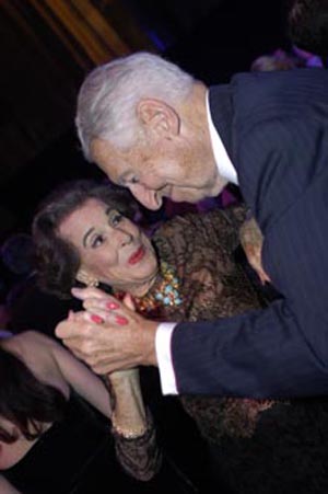 Photo Coverage: Ballet Hispanico Black Slipper Ball Image