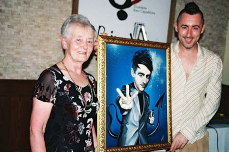 Photo Coverage: Cumming's Portrait at Tony's DiNapoli Image