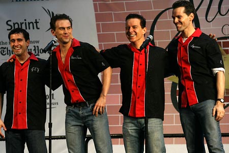 Photo Coverage: Stars in the Alley Image