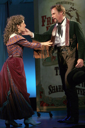 Photo Flash: Annie Get Your Gun at Foothill Image