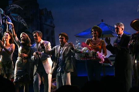Photo Coverage: 'Scoundrels' Welcomes Lucie Arnaz 