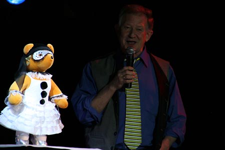 Photo Coverage: Broadway Bears Reception and Auction Image