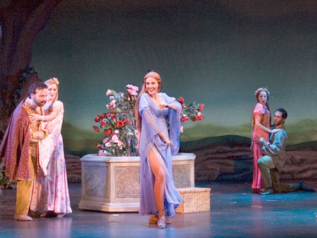 Photo Flash: Camelot Tour with York, York and Barbour Image