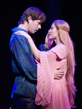 Photo Flash: Camelot Tour with York, York and Barbour Image