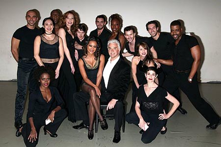 Photo Coverage: John O'Hurley and Robin Givens Prepare for Bway Debuts in Chicago Image
