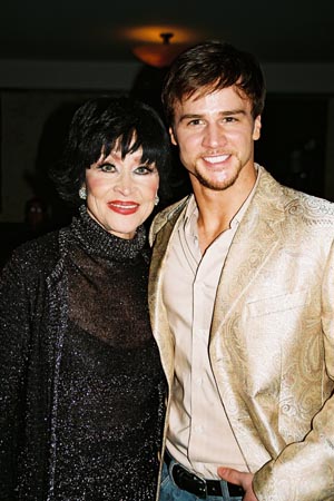 Photo Coverage: Chita Rivera's Birthday Celebration at Tony's DiNapoli Time Square Image