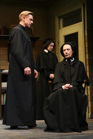 Photo Flash: Ron Eldard, Eileen Atkins and Jena Malone in Doubt Image