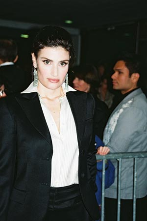 Photo Coverage: Drama Desk Awards Arrivals Image
