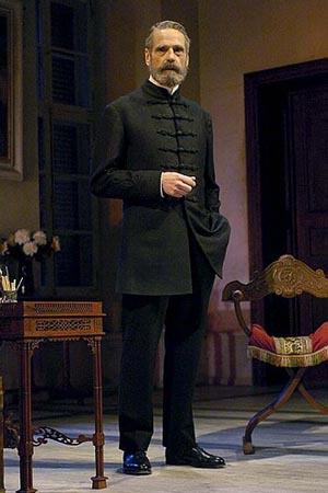Photo Coverage: Jeremy Irons on the West End in Embers Image