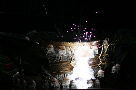 Photo Flash: The Phantom of the Opera Nears Record Performance Image