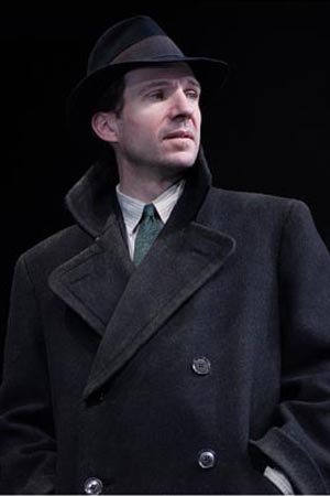 Photo Preview: Faith Healer with Fiennes, McDiarmid and Jone Image