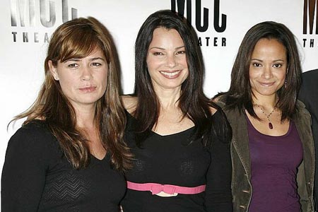 Photo Coverage: Some Girl(s) Meet and Greet Image