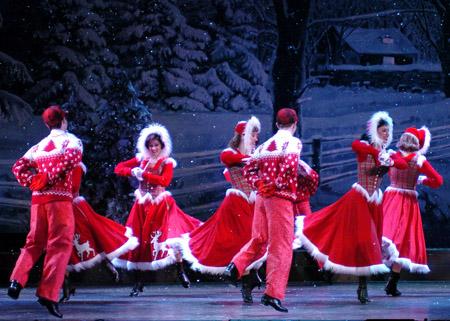 Photo Flash: San Francisco's White Christmas Image