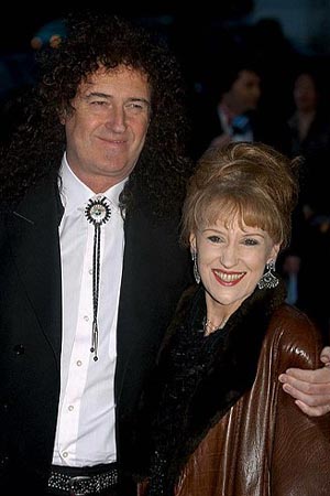 Photo Coverage: Red Carpet at the Olivier Awards Image