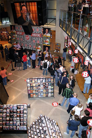 Photo Coverage: Brian Stokes Mitchell CD Signing  Image