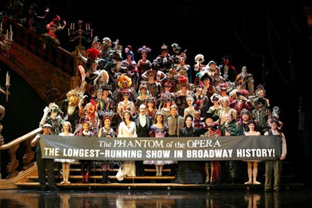 Photo Flash: The Phantom of the Opera Nears Record Performance Image