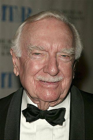 Photo Coverage: Peters and Other Stars Honor Merv Griffin Image