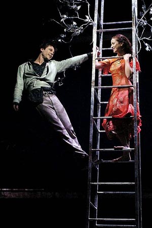 Photo Flash: Royal Shakespeare Company's Romeo and Juliet 