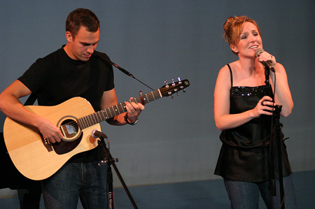 Photo Coverage: Raise the Roof Benefit Concert Image