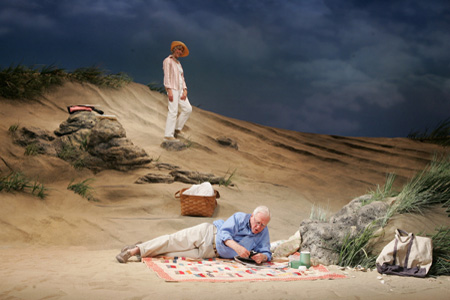 Photo Preview: Edward Albee's Seascape with Frances Sternhagen and George Grizzard 