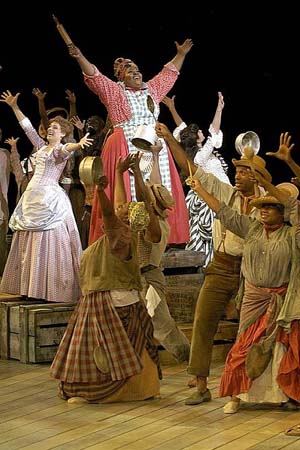 Photo Flash: Show Boat in London Image