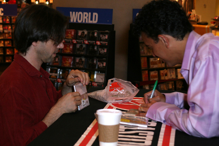 Photo Coverage: Brian Stokes Mitchell CD Signing  Image