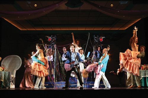 Photo Coverage: The Wedding Singer in Seattle 