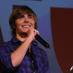 High School Musical 3 Stars Efron and Tisdale Surprise Fans at Special Event Video