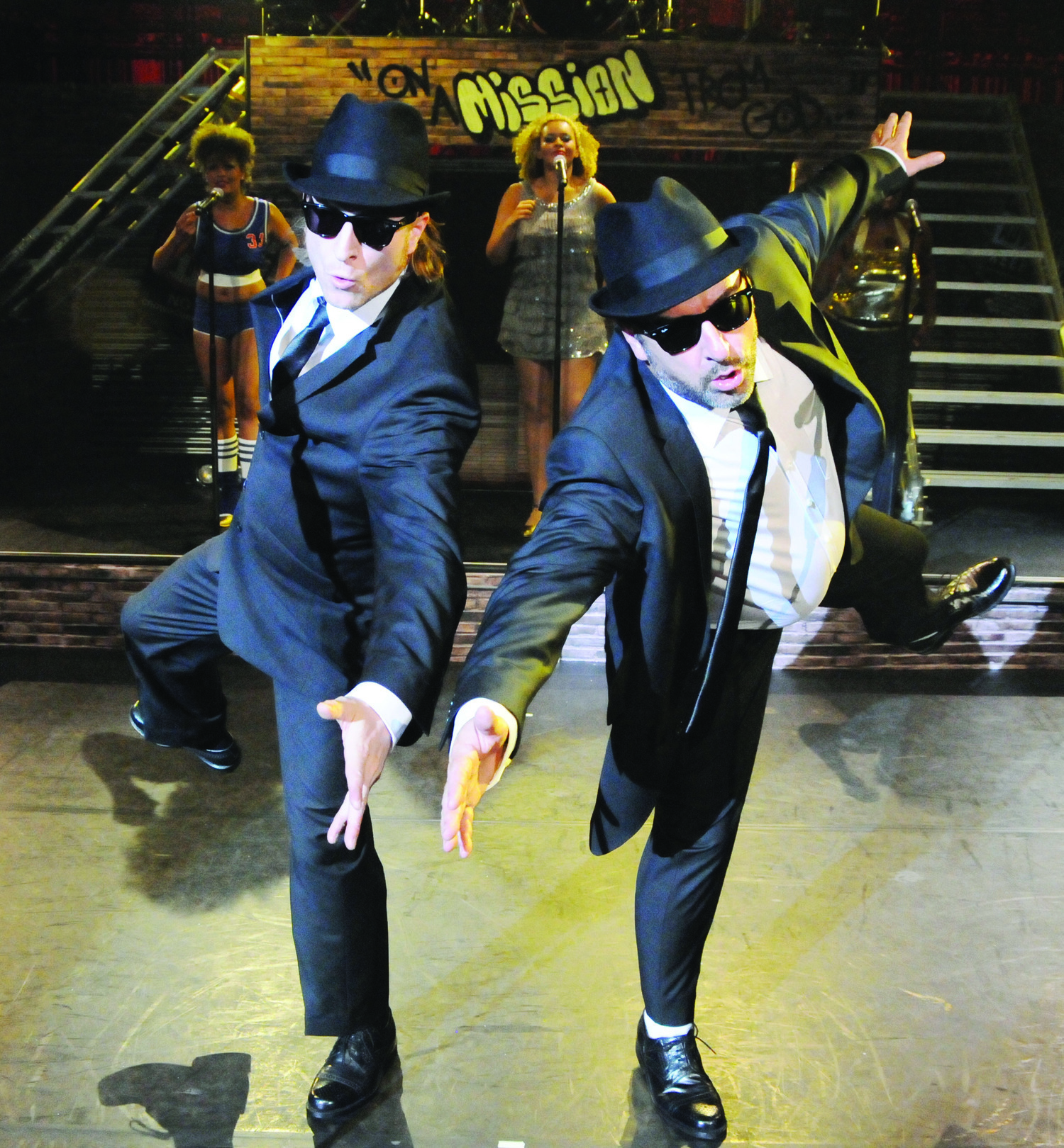 Review: THE BLUES BROTHERS at Admiralspalast - 'They work hard for their money!' 