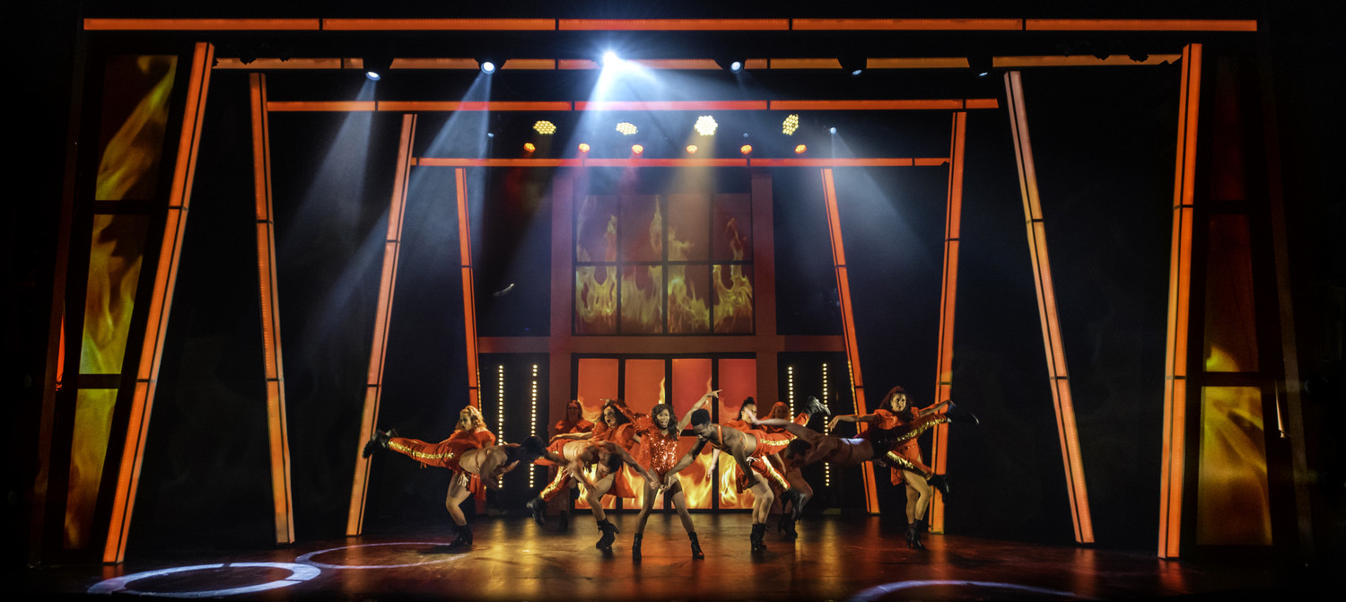 Review: THE BODYGUARD: THE MUSICAL at White Plains Performing Arts Center 
