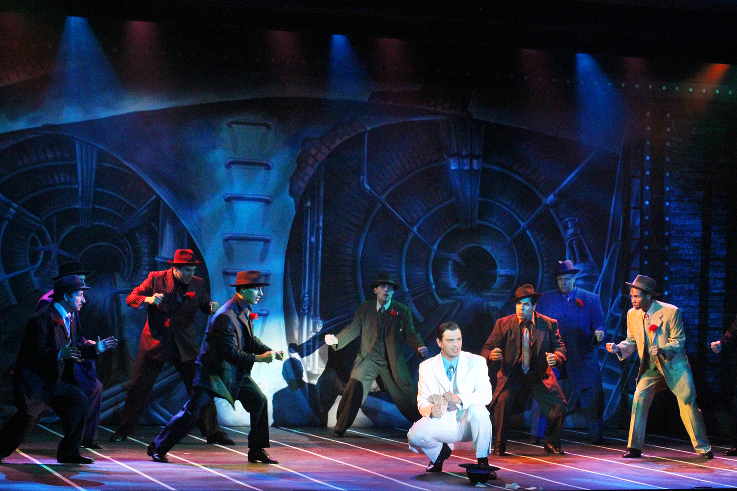 Review: GUYS AND DOLLS at Broadway Palm is Lively and Light! 