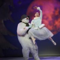 Photo Flash: First Look at THE SNOWMAN at Peacock Theatre Photo