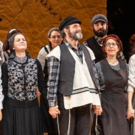 Wake Up With BWW 2/28: AIN'T TOO PROUD and KING LEAR Begin Previews, and More! Image