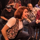 BWW Review: COME FROM AWAY, Phoenix Theatre